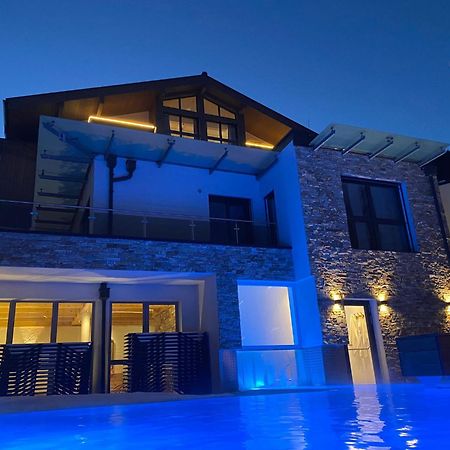 Lakeside Luxury Apartments เซลล์อัมเซ ภายนอก รูปภาพ