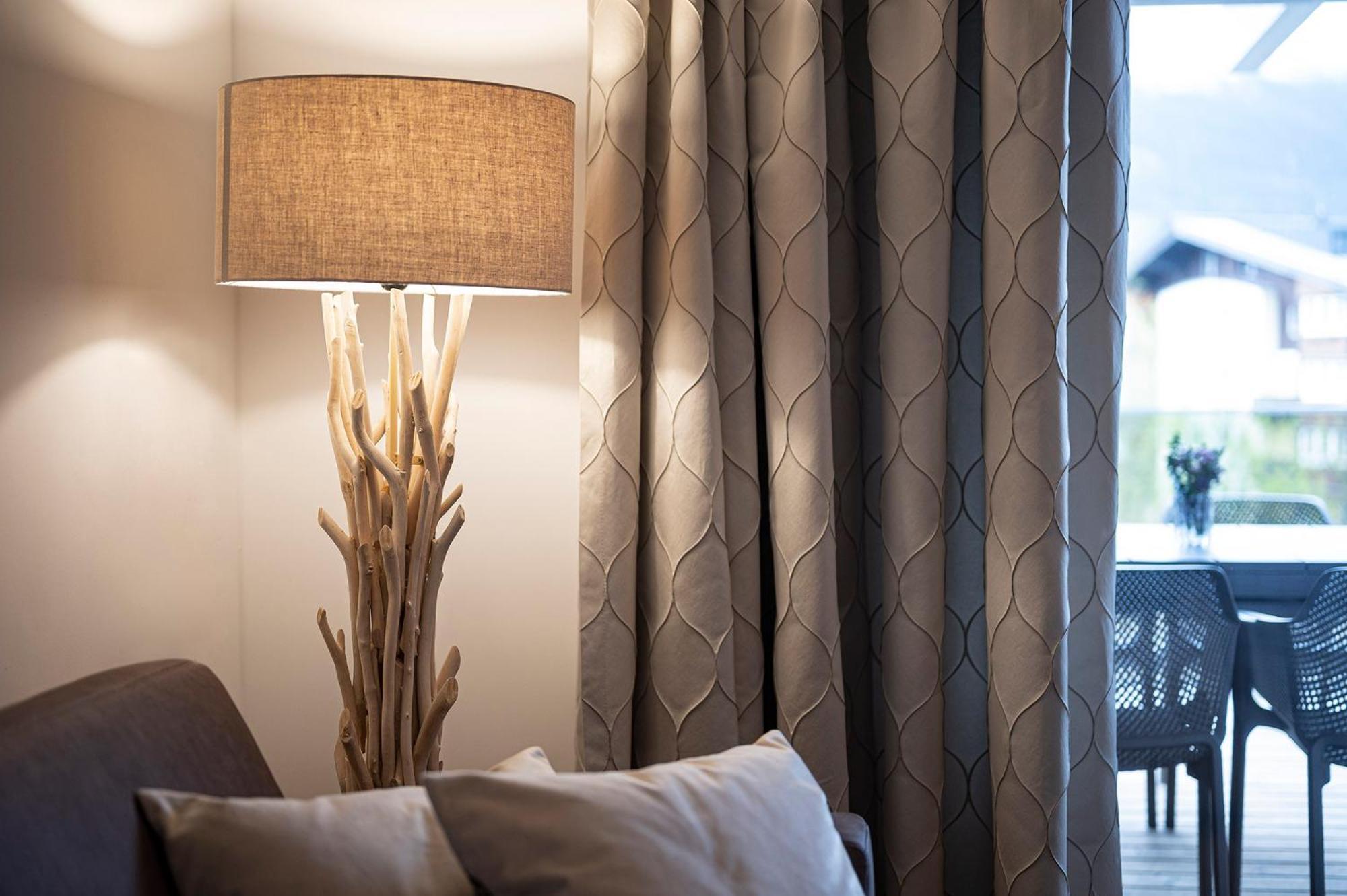 Lakeside Luxury Apartments เซลล์อัมเซ ภายนอก รูปภาพ