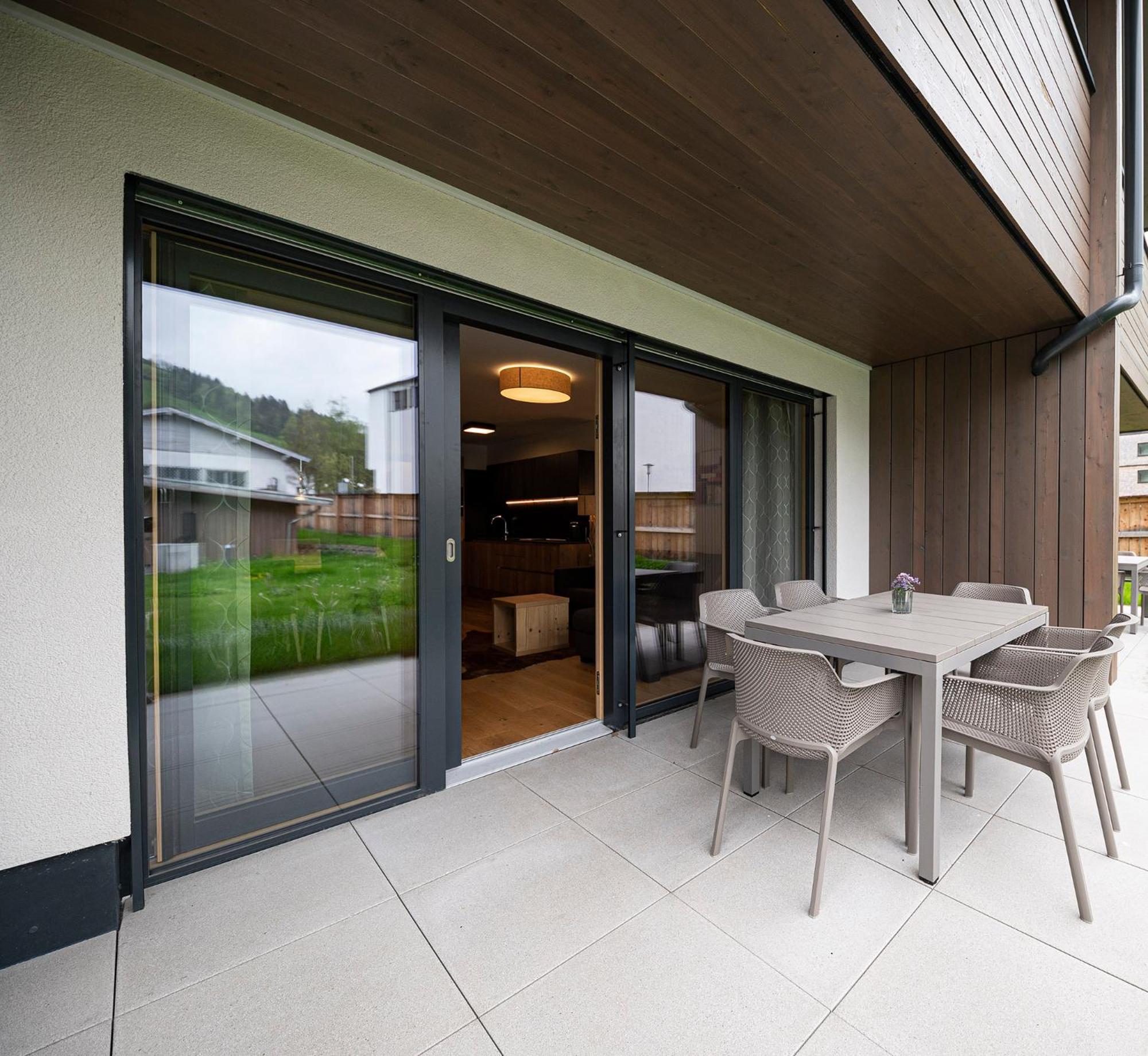 Lakeside Luxury Apartments เซลล์อัมเซ ภายนอก รูปภาพ